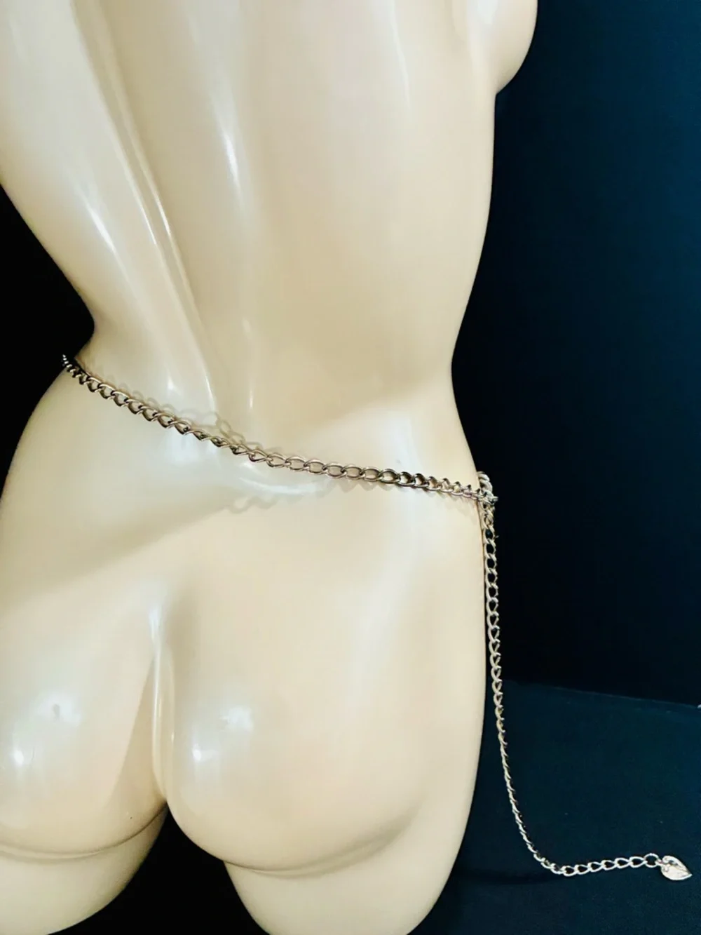 Silver Twisted Ring Chain Waist Belt w/Fleur-De-Lis Charm Silver Chunky 16”-44”